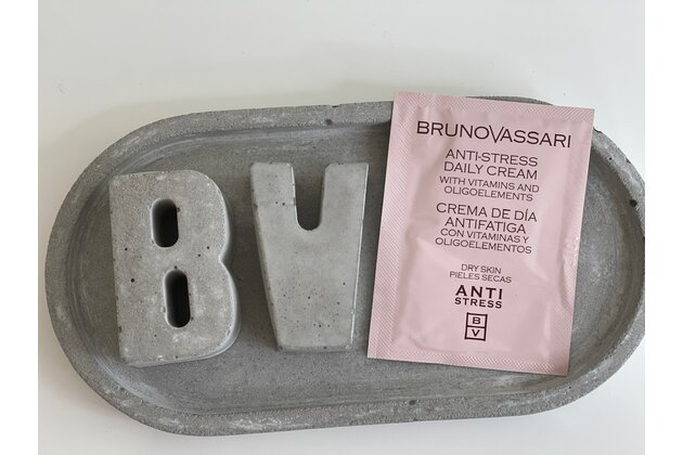 Vzorek ANTI STRESS denní krém s vitaminy pro suchou pleť
