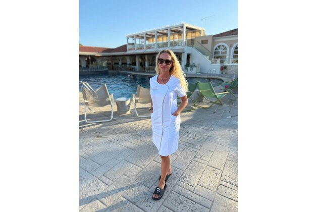 2025_šaty.jpg 2025_šaty.jpg