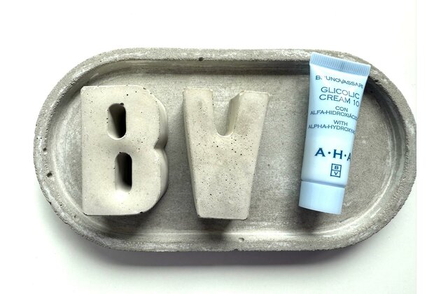 7325_AHA_Glycolic.jpeg