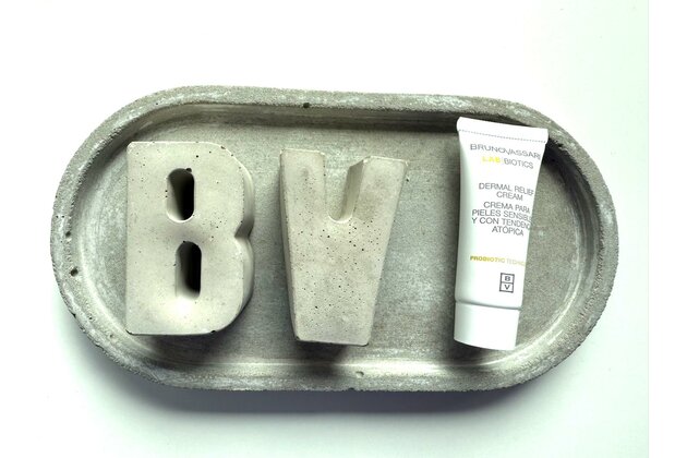 7394_Lab_Biotics_Derma_Relief.jpeg
